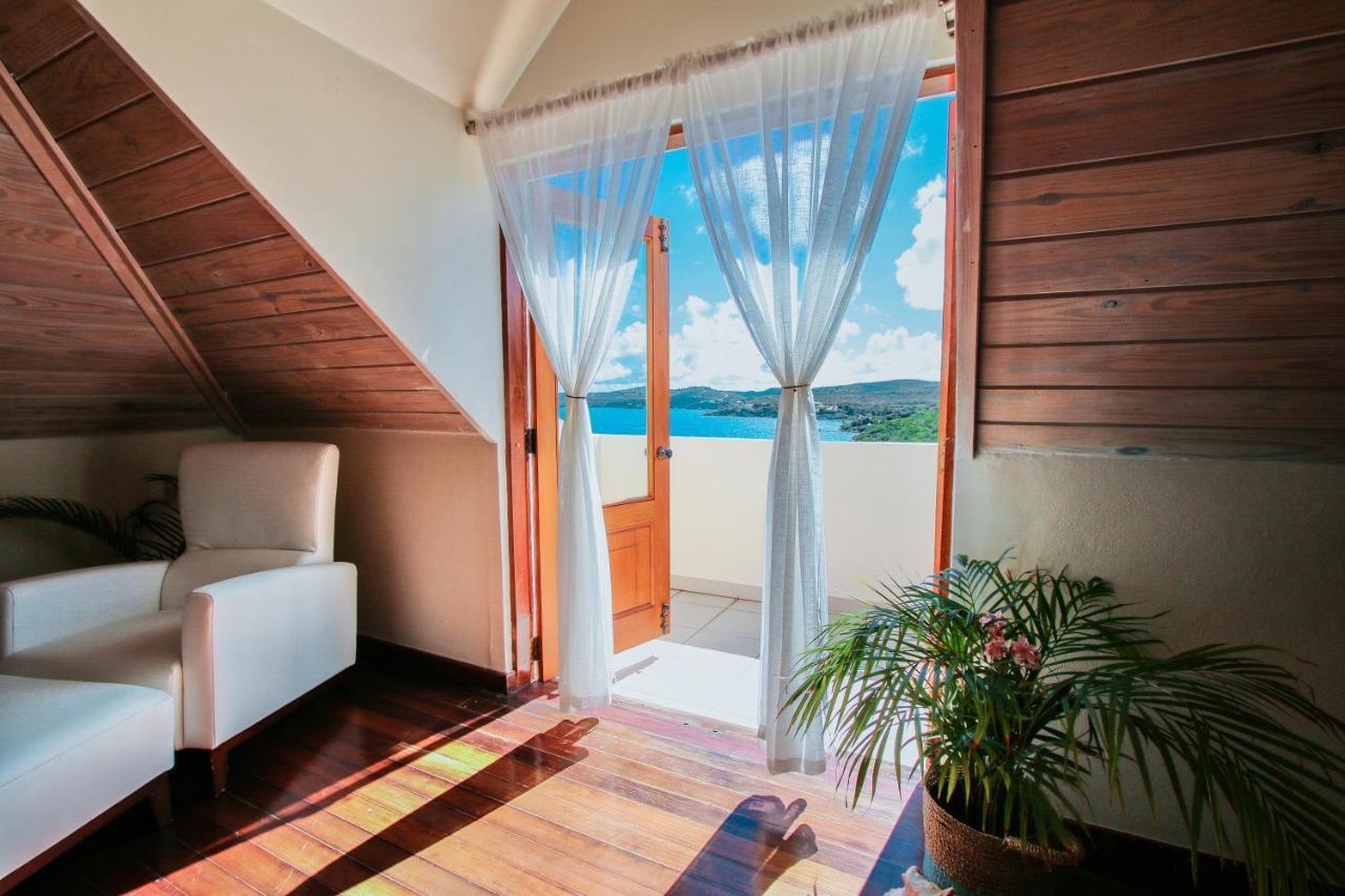 Hotel The Hideaway At Hughes Point Freetown Village Exterior foto