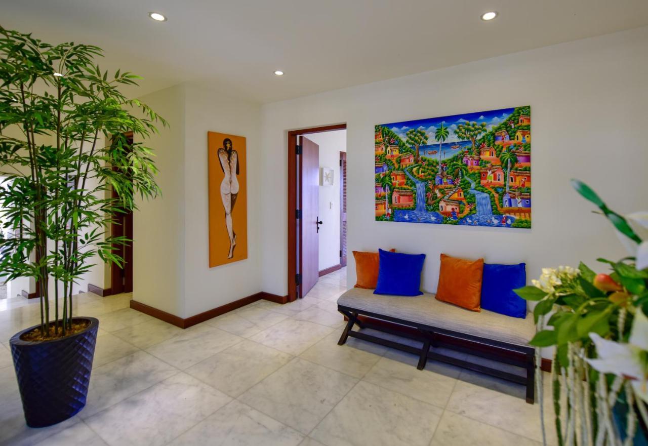 Hotel The Hideaway At Hughes Point Freetown Village Exterior foto